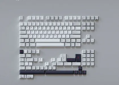 Ready To Use Holy80 Hotswap version with keycaps